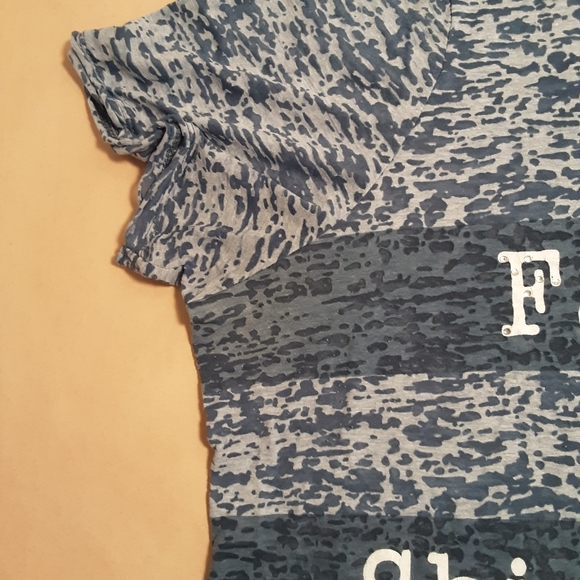 T shirt 👕 - Picture 6 of 9